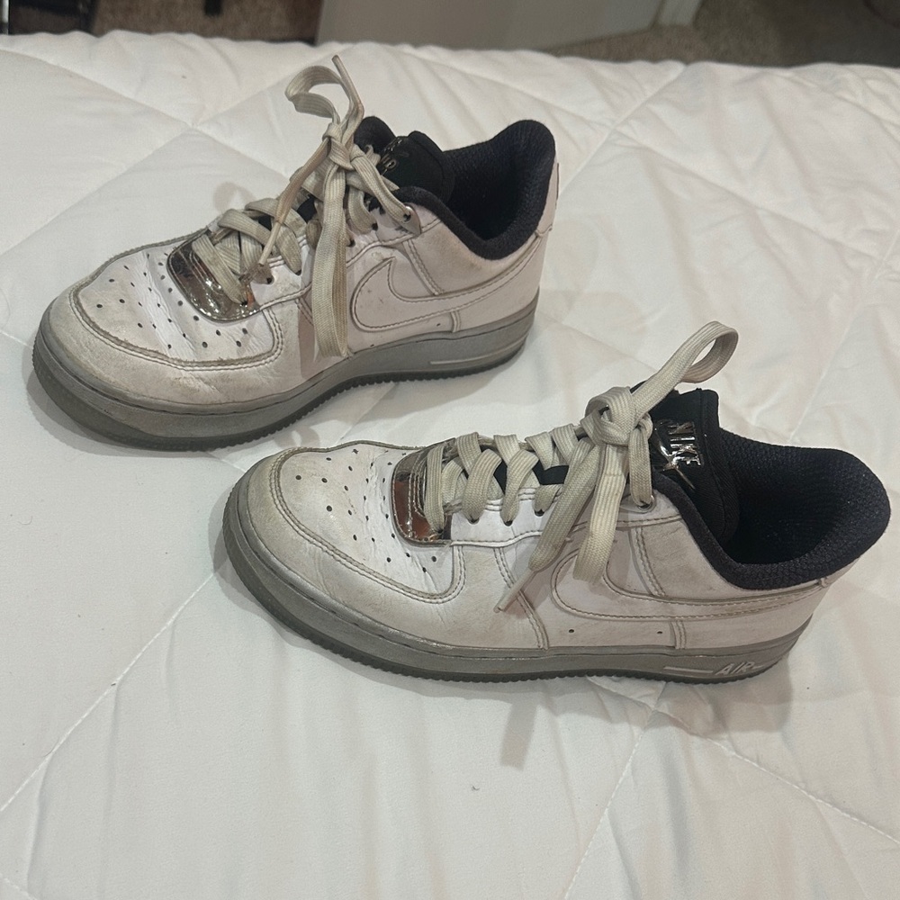 White and Gray Sneakers size 6